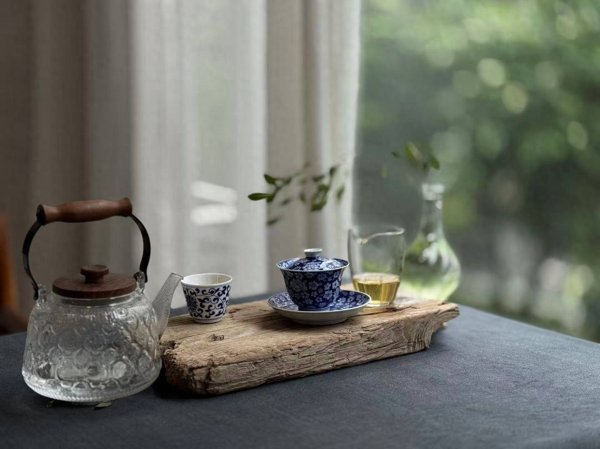 牛8速配 3个小技巧，避开茶圈中坑人的“韭菜茶”，月薪3000照样喝好茶